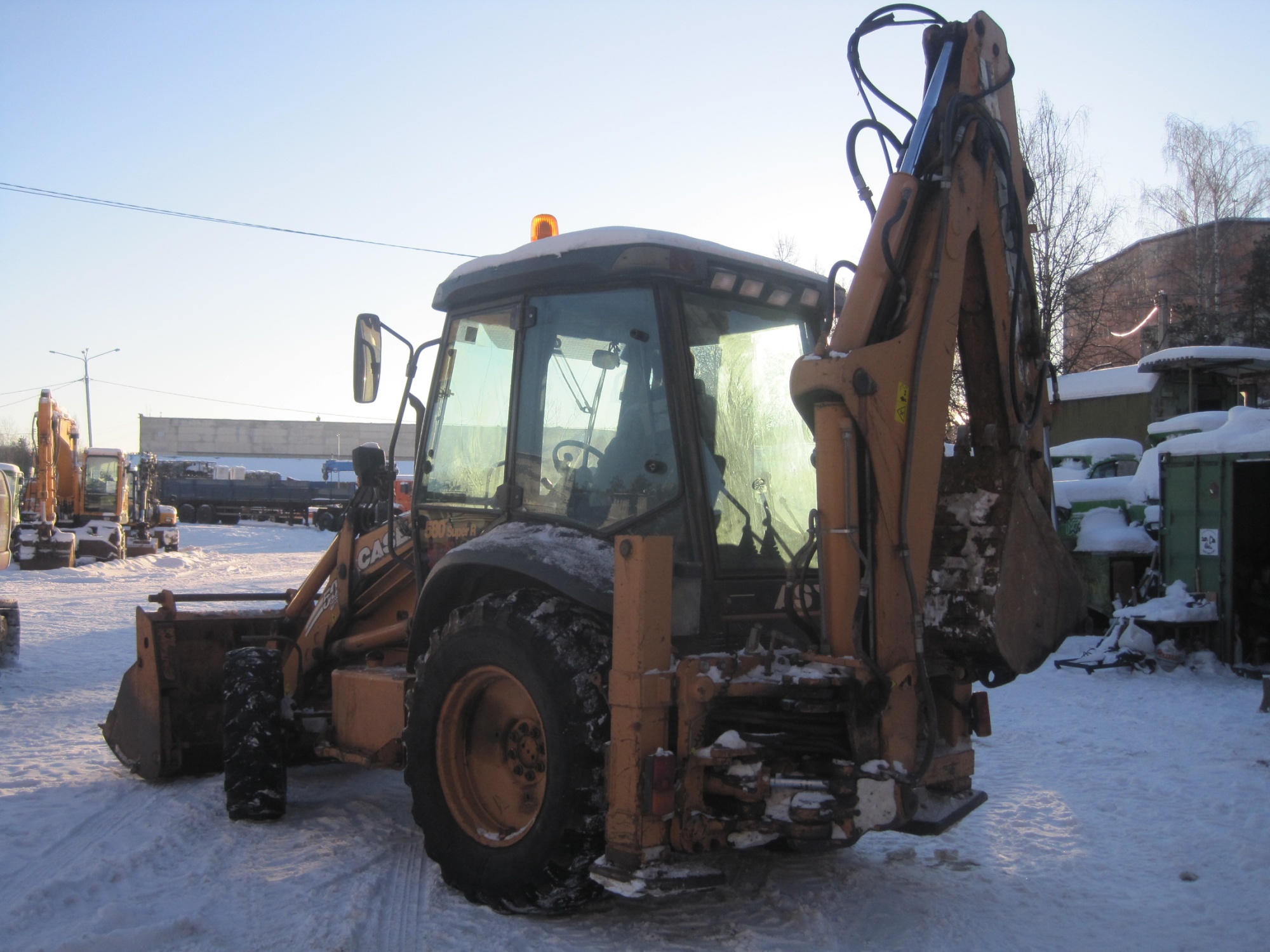 Экскаватор - погрузчик CASE 580SR MS4PTC купить в компании Рабочие Машины