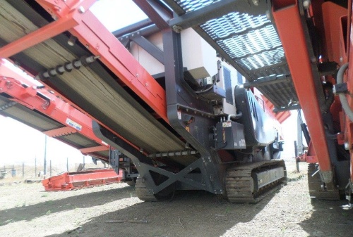 Конусная дробилка SANDVIK QH330 (Fintec F1080) купить в компании Рабочие Машины