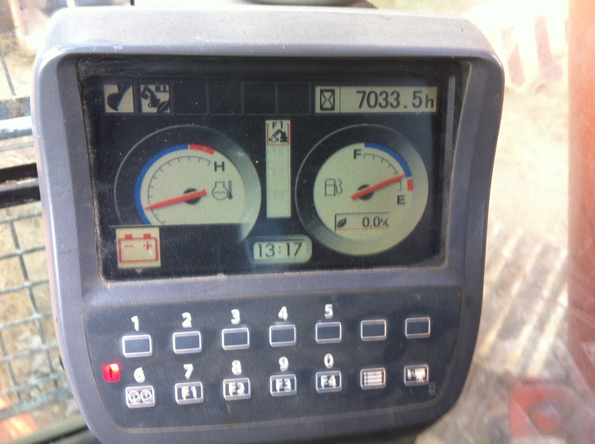 экскаватор гусеничный HITACHI ZX450LC-3 купить в компании Рабочие Машины