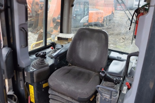 Бульдозер KOMATSU D65 EX-16 2013 г/в купить в компании Рабочие Машины