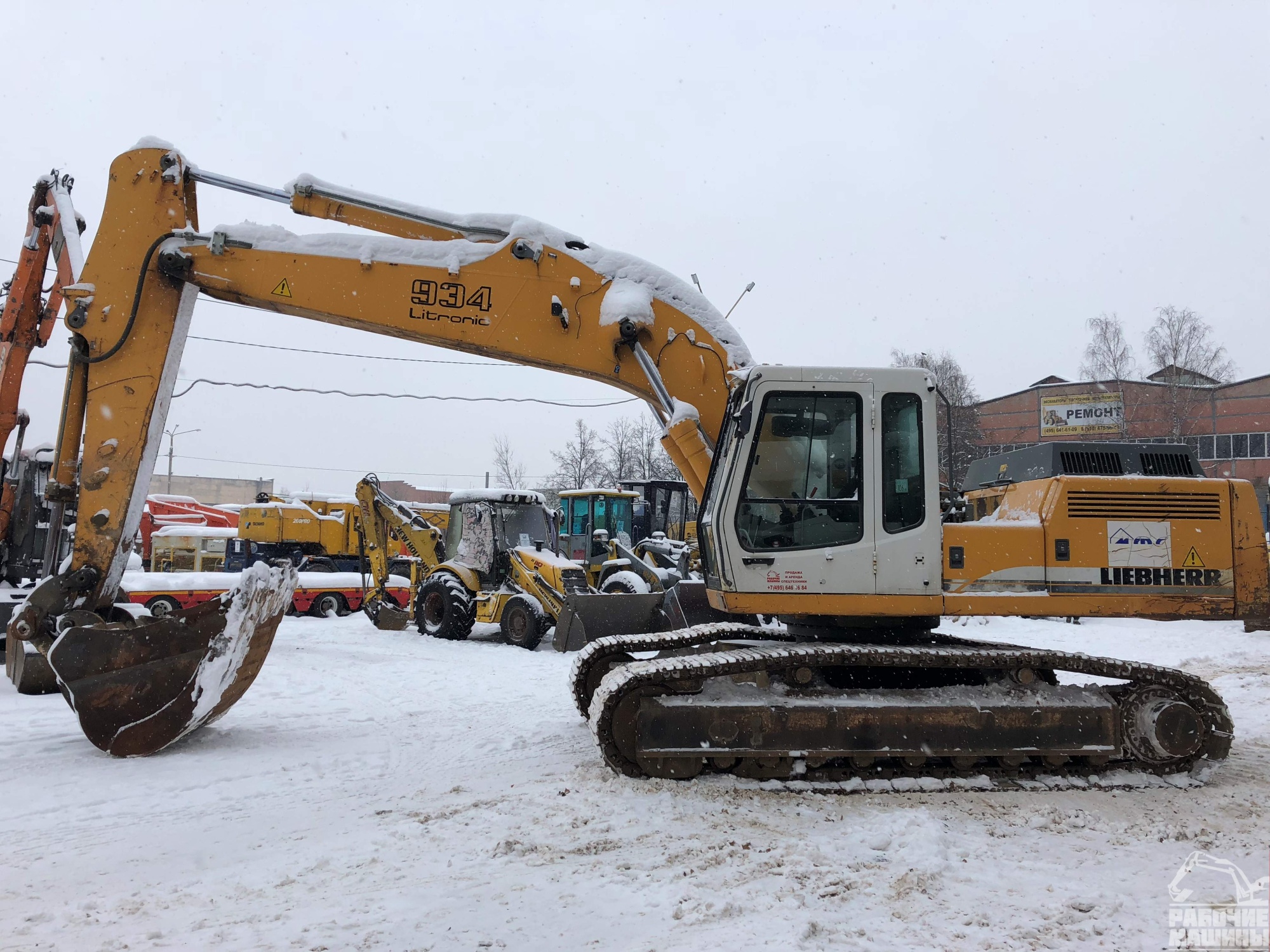 Гусеничный экскаватор LIEBHERR R 934, 2005 г. купить в компании Рабочие Машины