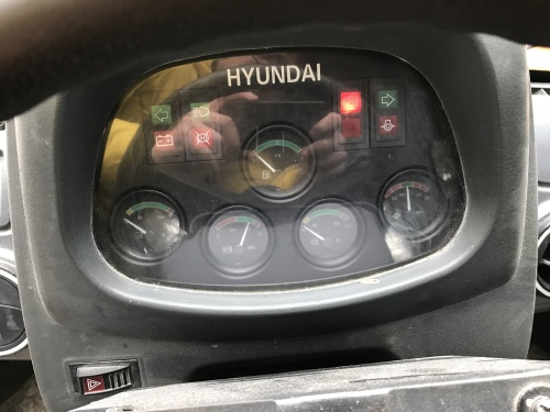 Фронтальный погрузчик HYUNDAI SL765 2013 г купить в компании Рабочие Машины