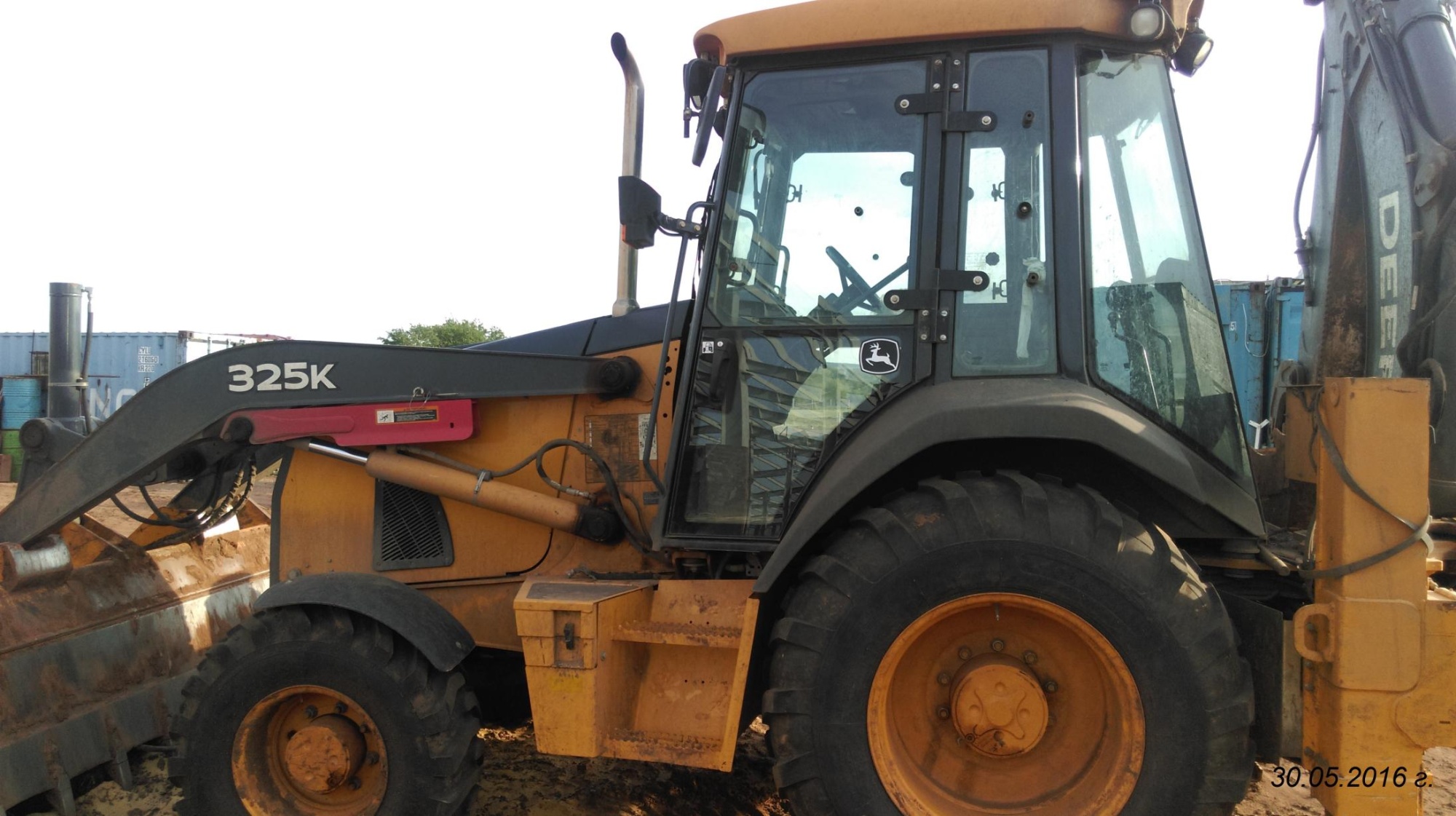 Экскаватор - погрузчик JOHN DEERE 325К купить в компании Рабочие Машины