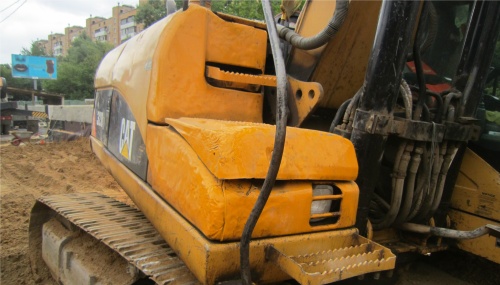 Гусеничный экскаватор CATERPILLAR 323D LN купить в компании Рабочие Машины