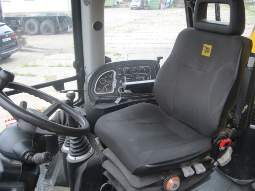 Экскаватор-погрузчик JCB 4CX купить в компании Рабочие Машины