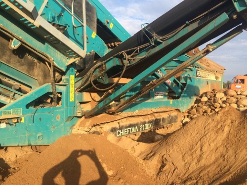 Грохот POWERSCREEN Chieftain 2100X track купить в компании Рабочие Машины