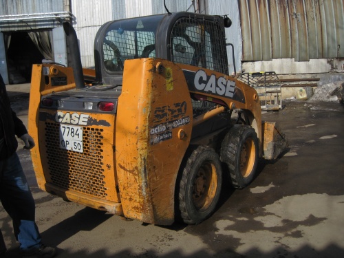 Мини-погрузчик CASE SR150 купить в компании Рабочие Машины