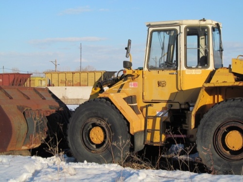 Фронтальный погрузчик LIEBHERR L541 купить в компании Рабочие Машины