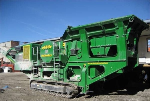 Дробилка щековая McCloskey J 44 купить в компании Рабочие Машины