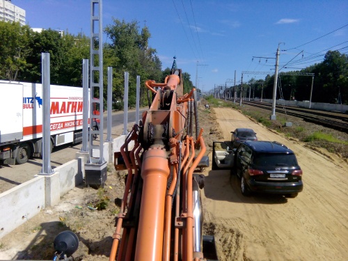 Гусеничный экскаватор HITACHI ZAXIS 240-3 купить в компании Рабочие Машины