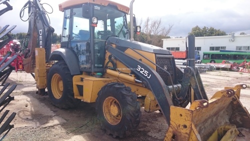 Экскаватор - погрузчик JOHN DEERE 325К купить в компании Рабочие Машины