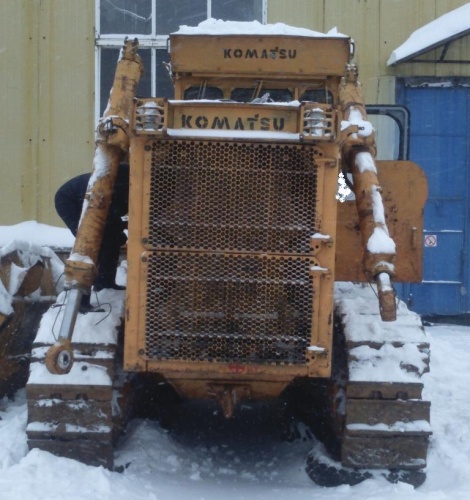 Бульдозер KOMATSU D355A-3 купить в компании Рабочие Машины