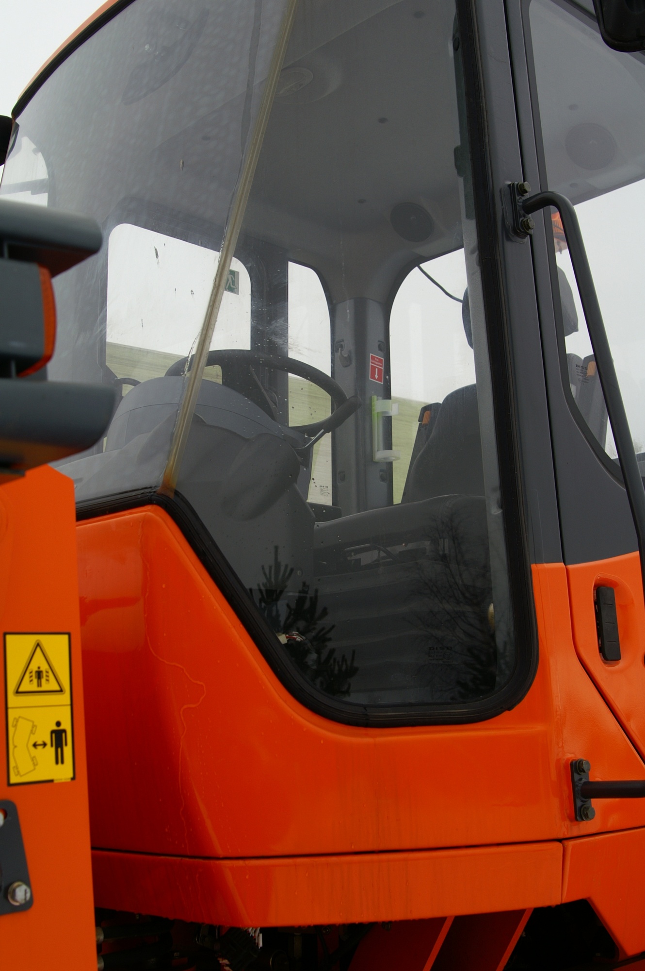 фронтальный погрузчик DOOSAN DISD200 купить в компании Рабочие Машины