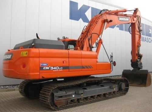Экскаватор гусеничный Doosan DX340 NLC купить в компании Рабочие Машины