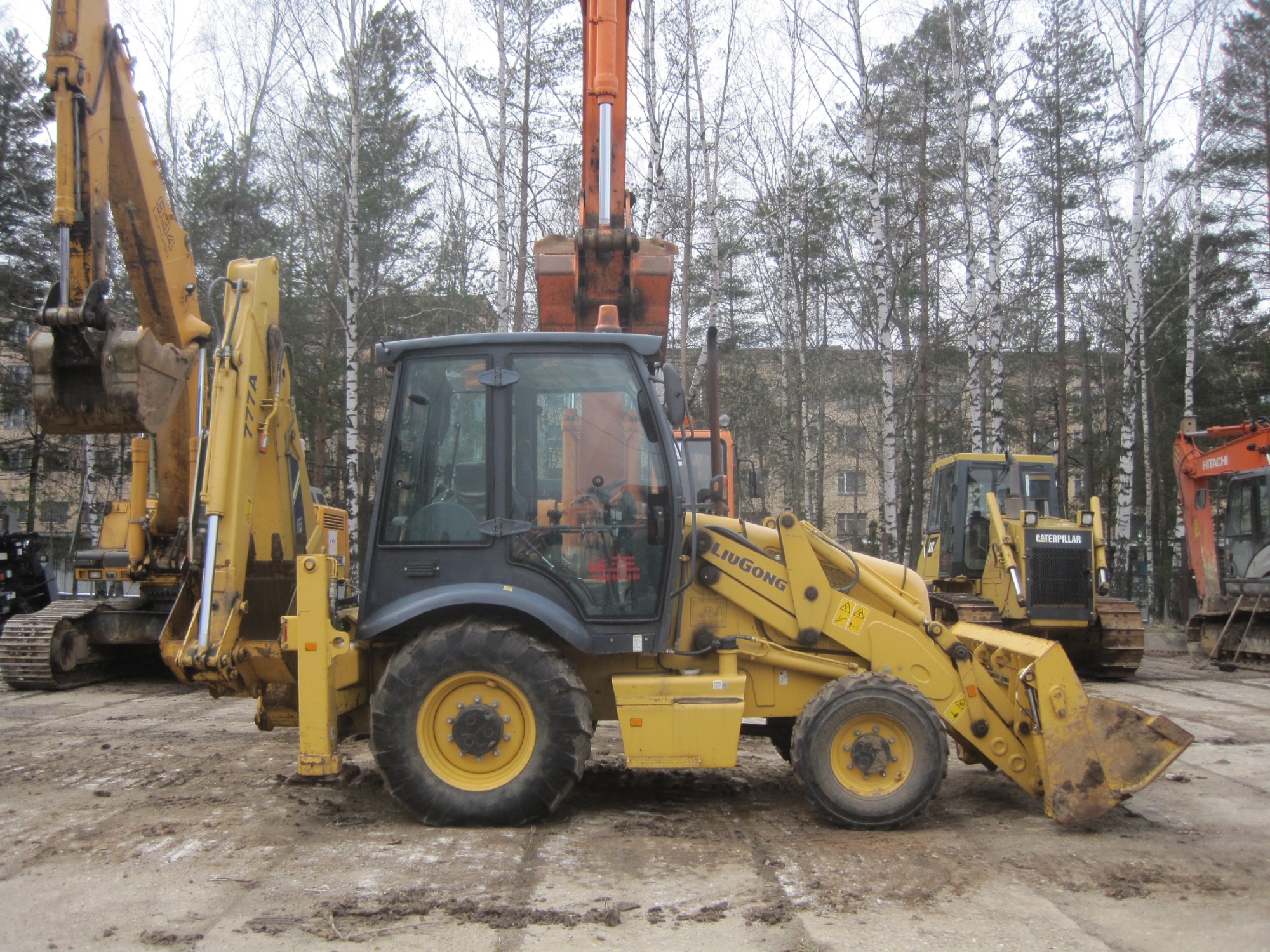 Экскаватор - погрузчик LIUGONG CLG777A 2012 г/в купить в компании Рабочие Машины