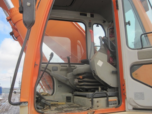 Гусеничный экскаватор DOOSAN / DAEWOO SOLAR 420LC-V 2001г купить в компании Рабочие Машины