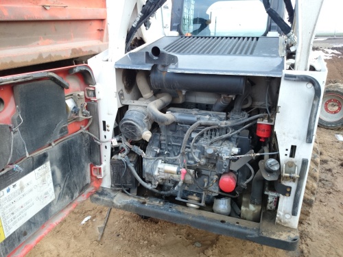 Мини - погрузчик с бортовым поворотом BOBCAT 530 купить в компании Рабочие Машины