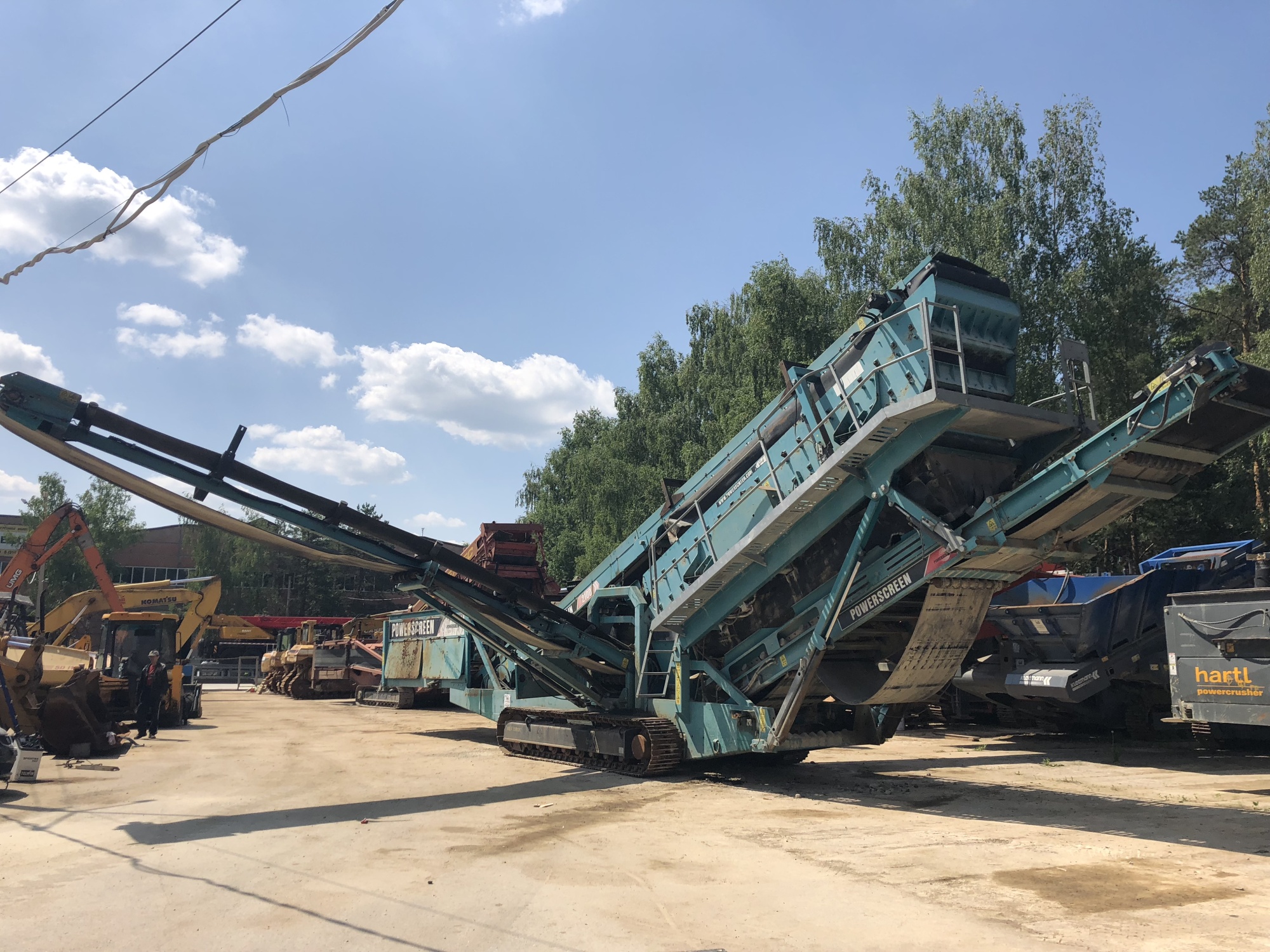 Грохот Powerscreen Chieftain 2100 track купить в компании Рабочие Машины