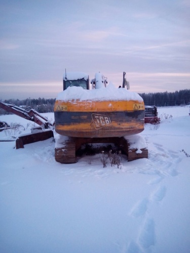 Гусеничный экскаватор JCB JS 220 купить в компании Рабочие Машины