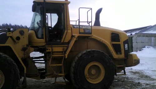 Фронтальный погрузчик VOLVO L150G 2012 года купить в компании Рабочие Машины