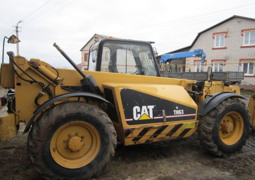 Телескопический погрузчик CATERPILLAR ТН 63 купить в компании Рабочие Машины