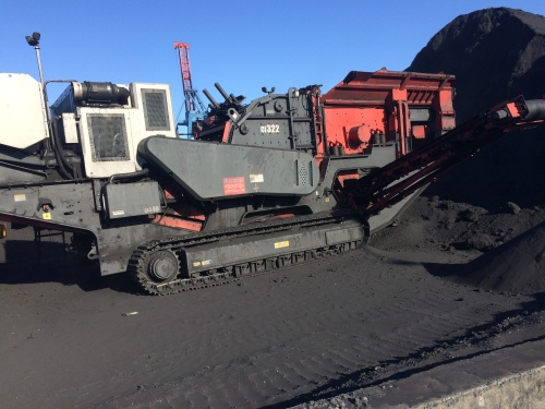 Роторная дробилка Sandvik QI440 2012 года выпуска купить в компании Рабочие Машины
