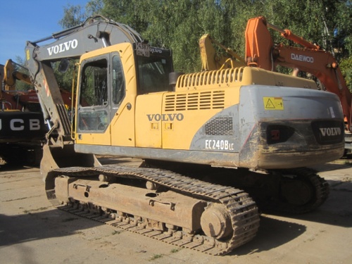 Гусеничный экскаватор VOLVO EC 240B LC, 2007 г. купить в компании Рабочие Машины