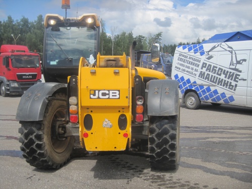 Телескопический погрузчик JCB loadall 531-70 2012 года купить в компании Рабочие Машины