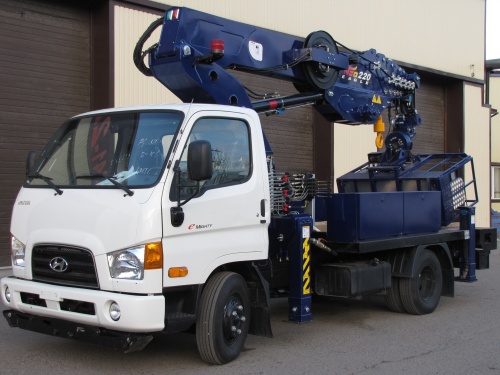 Автовышка Hyundai E-mighty купить в компании Рабочие Машины