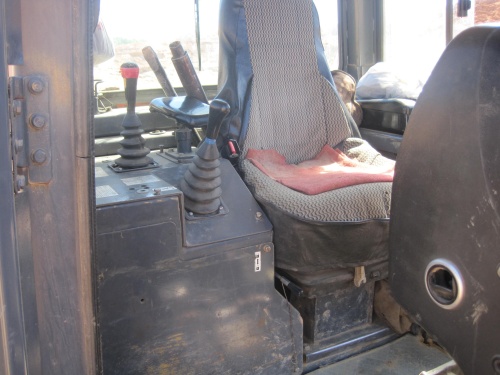Бульдозер SHANTUI SD 22, 2012 купить в компании Рабочие Машины