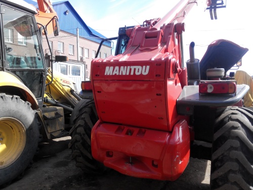 Телескопический погрузчик Manitou MT1740 купить в компании Рабочие Машины