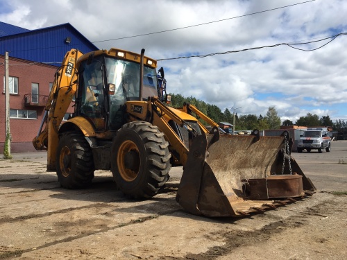 Экскаватор - погрузчик JCB 3CX Super купить в компании Рабочие Машины