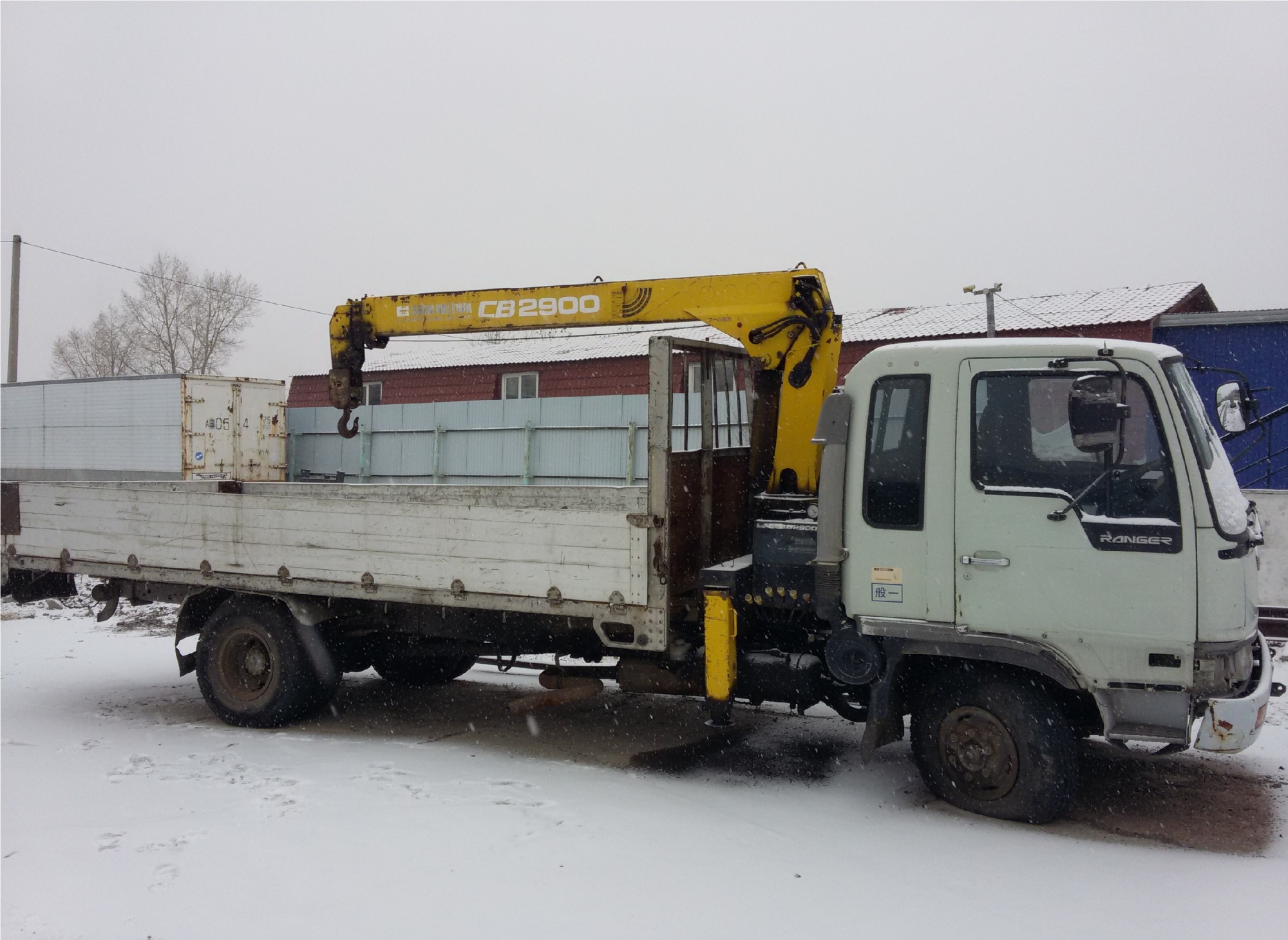 Кран - манипулятор SHIN MEIWA CB 2900 на базе HIND RANGER купить в компании Рабочие Машины