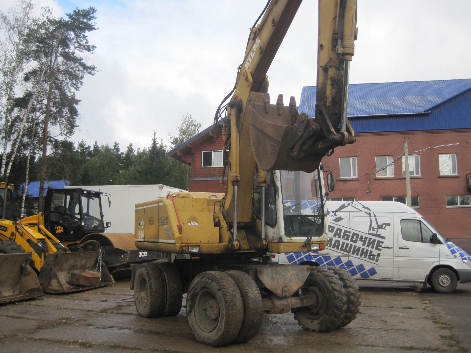 Колесный экскаватор ATLAS WEYHAUSEN 1504 купить в компании Рабочие Машины