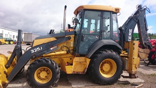 Экскаватор - погрузчик JOHN DEERE 325К купить в компании Рабочие Машины