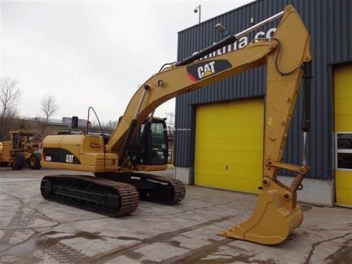 Гусеничный экскаватор CATERPILLAR 320D купить в компании Рабочие Машины