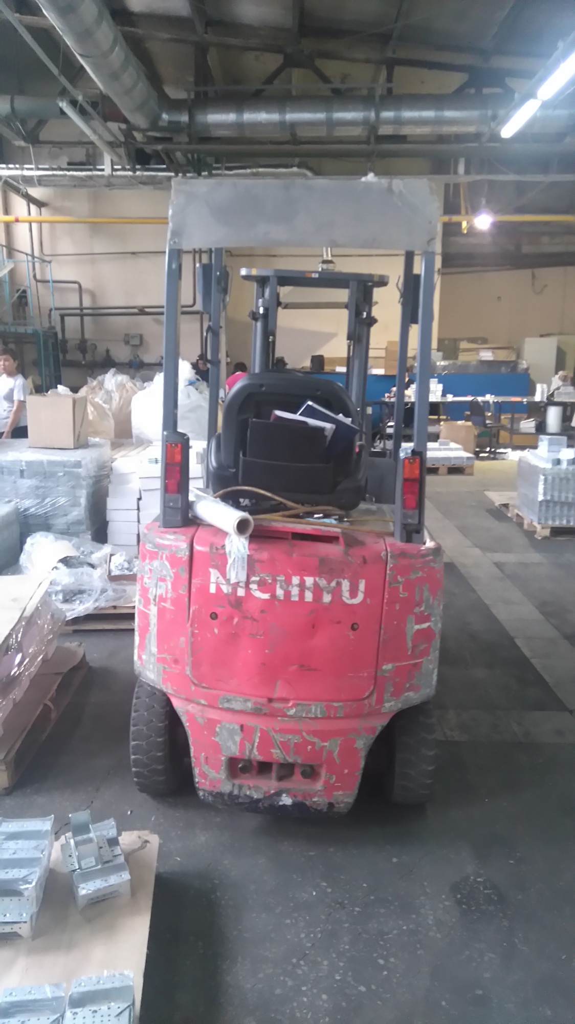 Автопогрузчик (вилочный) NICHIYU FB18-75 купить в компании Рабочие Машины