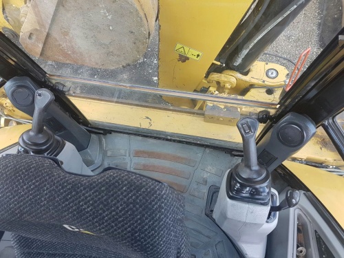 Экскаватор - погрузчик CATERPILLAR 444E 2012 гв купить в компании Рабочие Машины