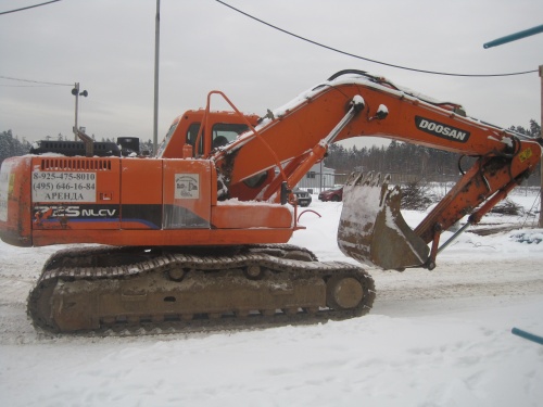 Doosan S225NLC-V 2010 купить в компании Рабочие Машины