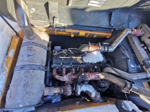 Гусеничный экскаватор Hyundai R 330 купить в компании Рабочие Машины