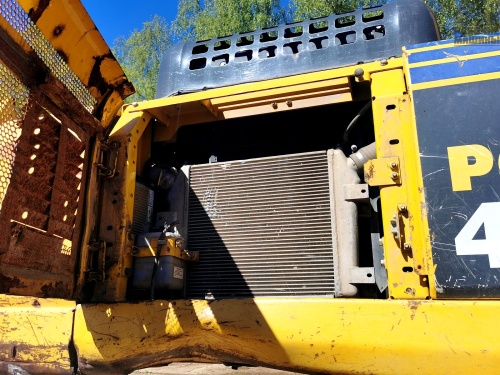 Гусеничный экскаватор KOMATSU PC 400 купить в компании Рабочие Машины