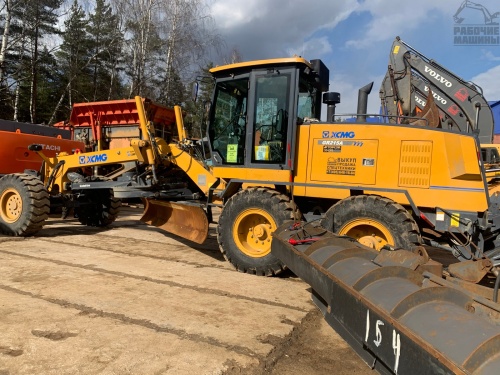 Автогрейдер XCMG GR215A купить в компании Рабочие Машины
