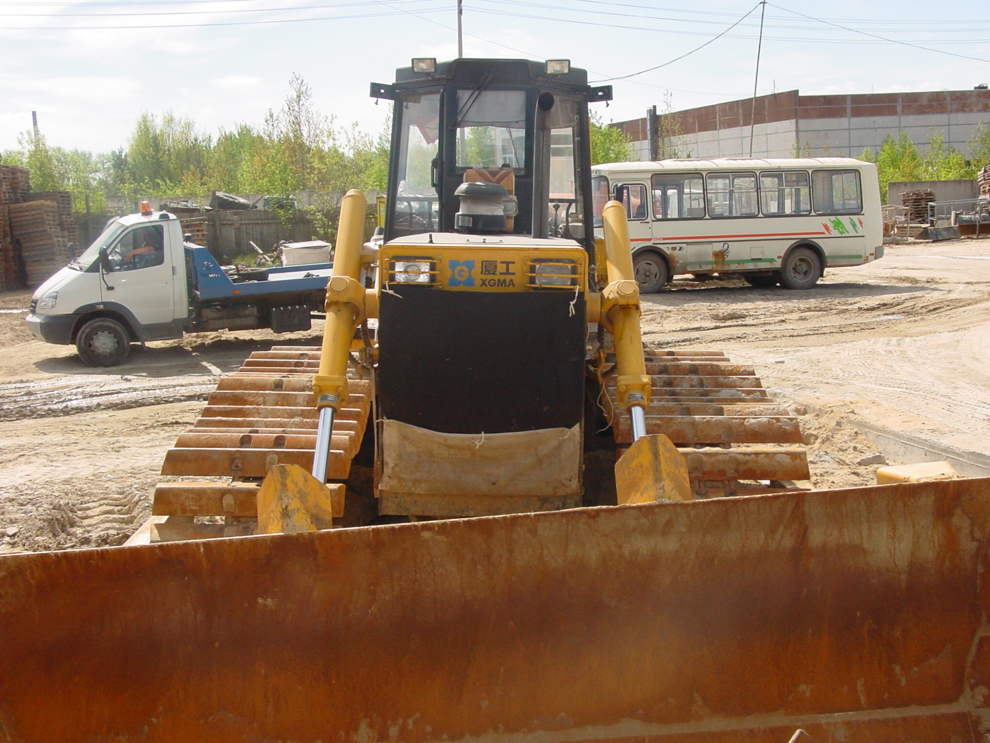 бульдозер XGMA XG416MS купить в компании Рабочие Машины