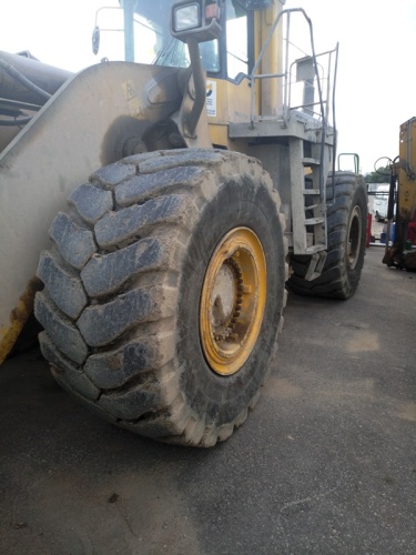 Фронтальный погрузчик KOMATSU WA 600-6 купить в компании Рабочие Машины