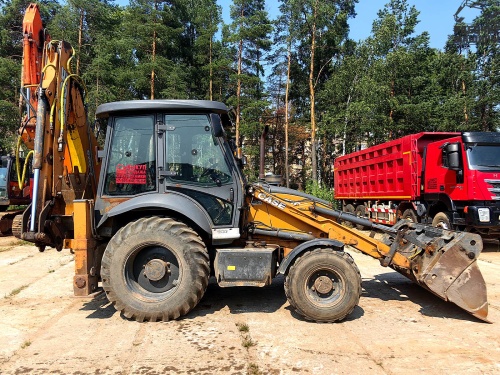 ЭКСКАВАТОР-ПОГРУЗЧИК CASE 570ST 2019 купить в компании Рабочие Машины
