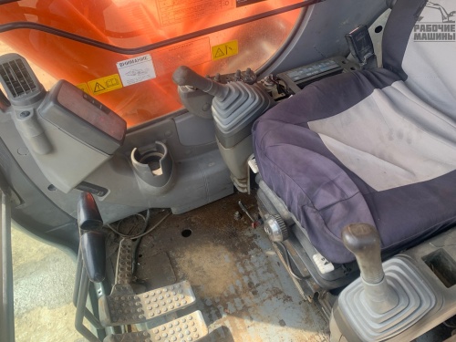 Гусеничный экскаватор Hitachi ZX 450 купить в компании Рабочие Машины
