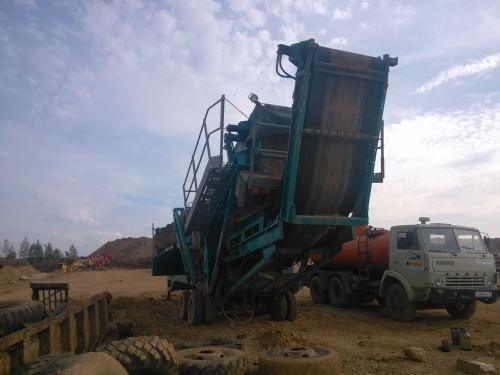Грохот мобильный Powerscreen Chieftain 1400 купить в компании Рабочие Машины