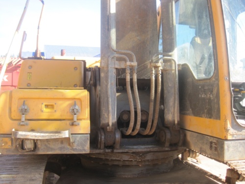 Гусеничный экскаватор VOLVO EC 240B LC, 2007 г. купить в компании Рабочие Машины