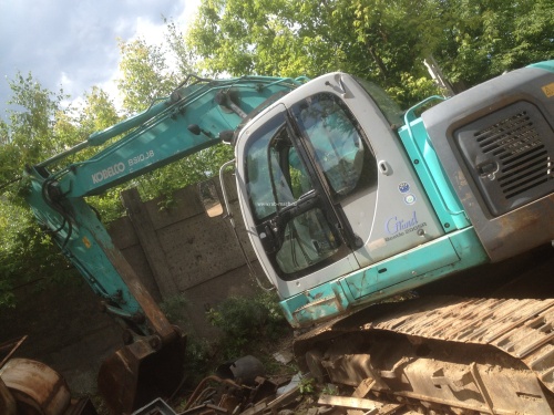 экскаватор гусеничный Kobelco SK 200 купить в компании Рабочие Машины