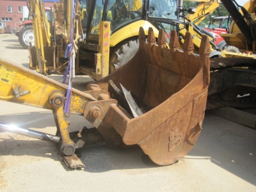 Гусеничный экскаватор JCB JS 220S 2012 купить в компании Рабочие Машины